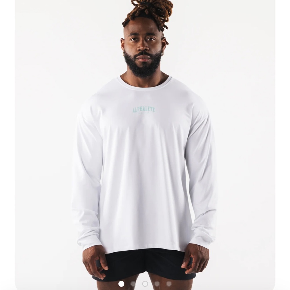 Alphalete AA Paisley Print Long sleeve Tee